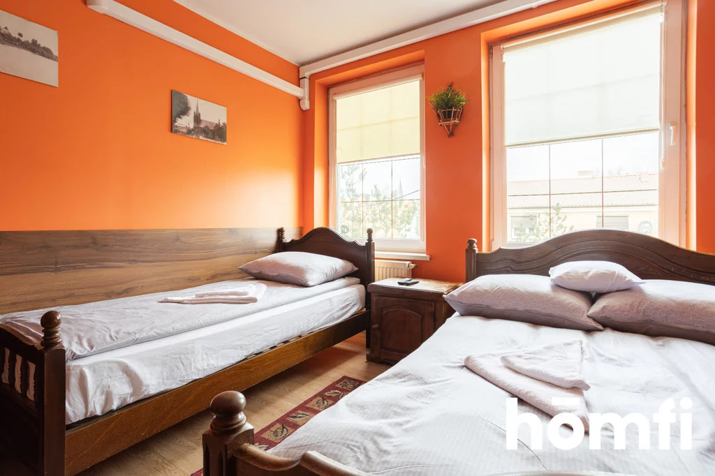 Lokal użytkowy 400,00 m², oferta nr , 256/2089/OOS, Ślesin, Napoleona