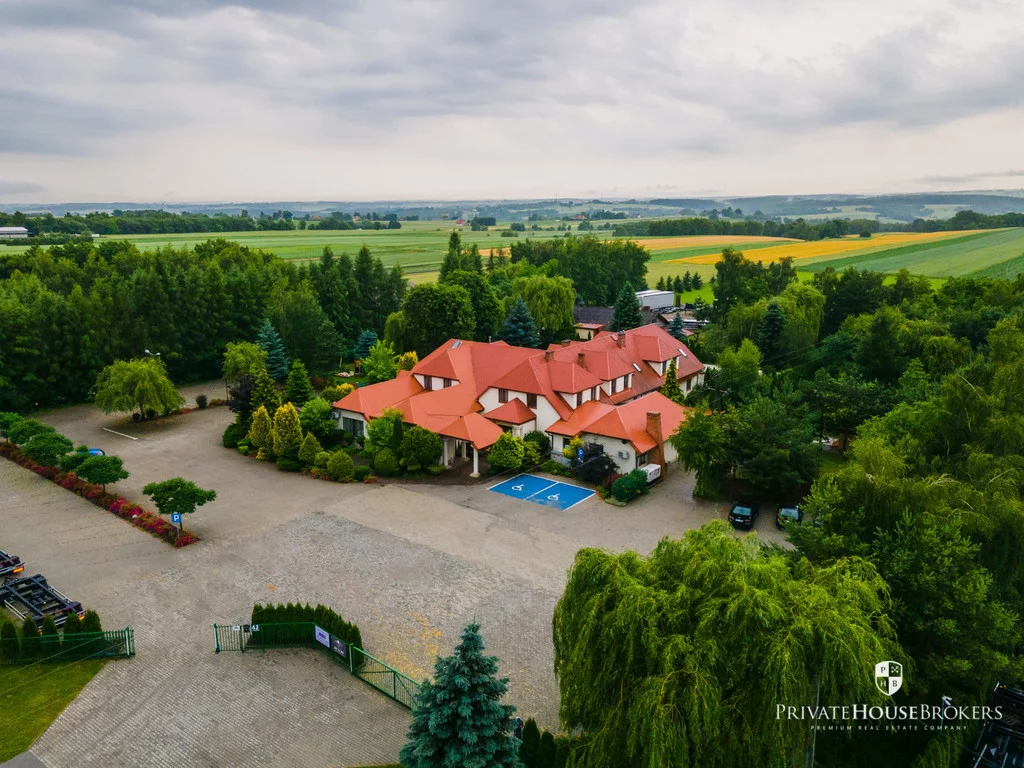 Lokal gastronomiczny 1 100,00 m², Poradów, Sprzedaż