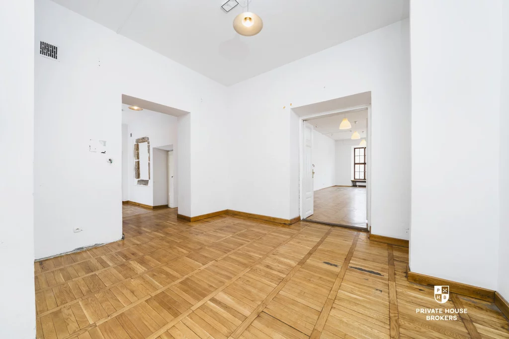 Biuro 361,91 m², oferta nr , 9949/2089/OLW, Kraków, Stare Miasto, Stare Miasto, rynek Główny