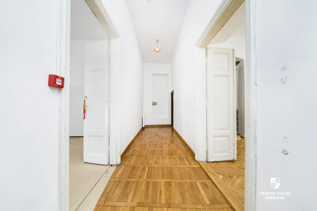 Biuro 361,91 m², oferta nr , 9949/2089/OLW, Kraków, Stare Miasto, Stare Miasto, rynek Główny