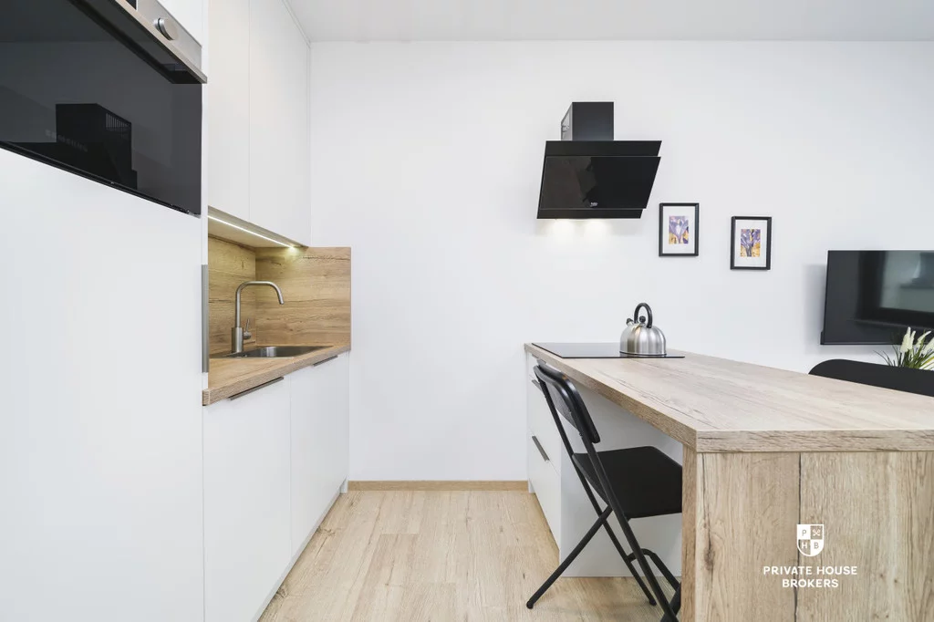 1 pokój, mieszkanie 27,50 m², piętro 4, oferta nr , 52707/2089/OMW, Kraków, Stare Miasto, Stare Miasto, Smoleńsk