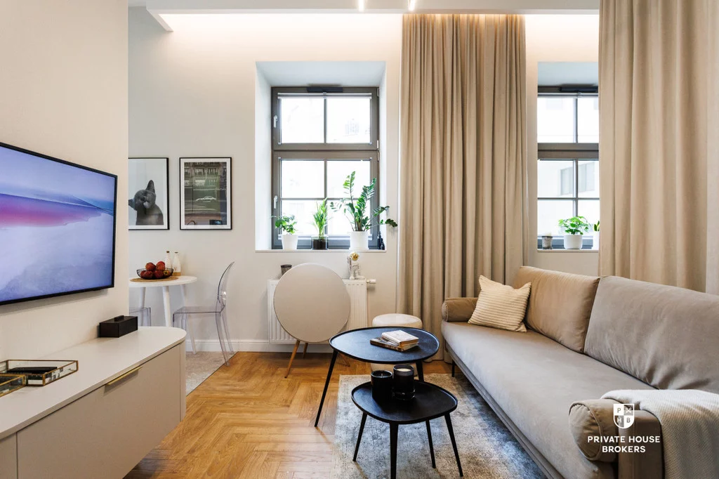 1 pokój, mieszkanie 34,00 m², parter, oferta nr , 52703/2089/OMW, Kraków, Stare Miasto, Stare Miasto, Smoleńsk