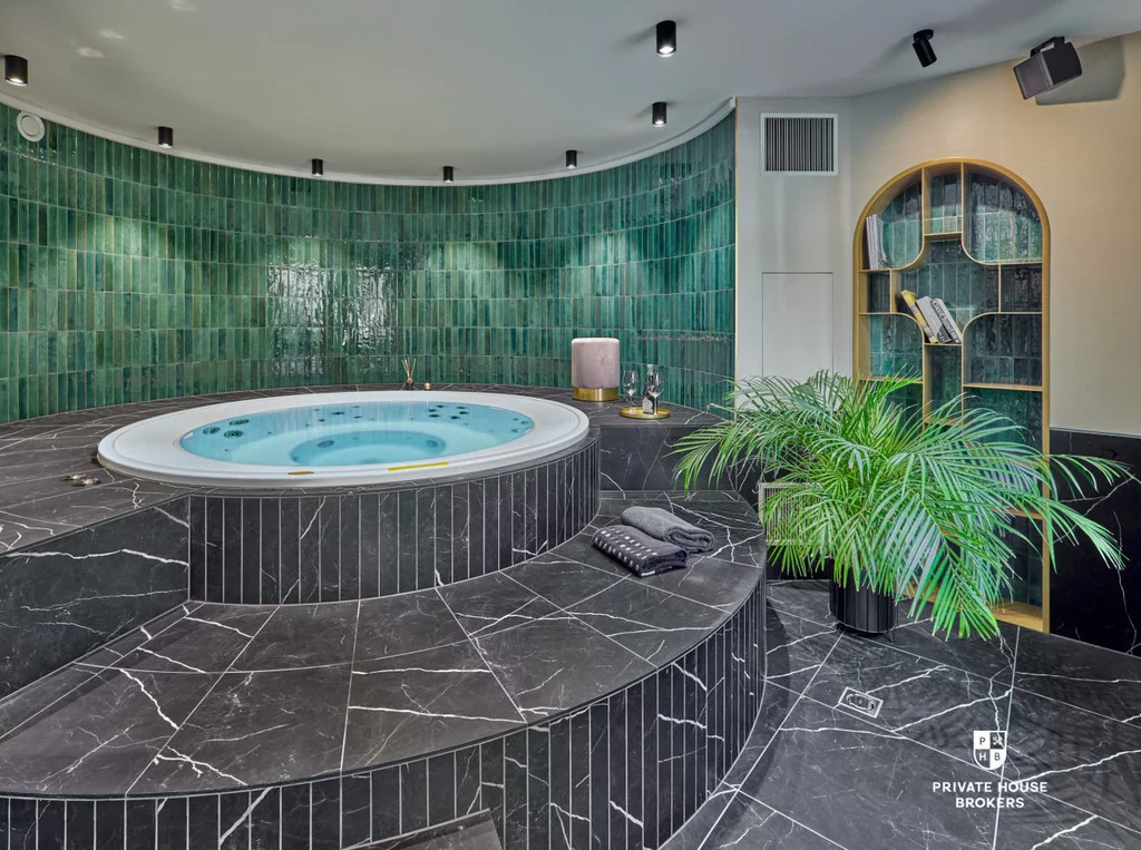 1 pokój, mieszkanie 34,00 m², parter, oferta nr , 52703/2089/OMW, Kraków, Stare Miasto, Stare Miasto, Smoleńsk