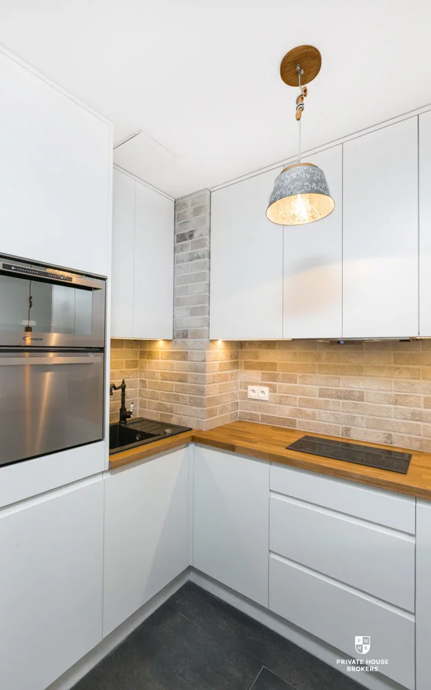 1 pokój, mieszkanie 30,00 m², piętro 3, oferta nr , 52941/2089/OMW, Kraków, Stare Miasto, Stare Miasto, Sukiennicza