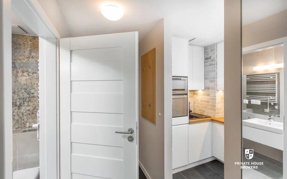 1 pokój, mieszkanie 30,00 m², piętro 3, oferta nr , 52941/2089/OMW, Kraków, Stare Miasto, Stare Miasto, Sukiennicza