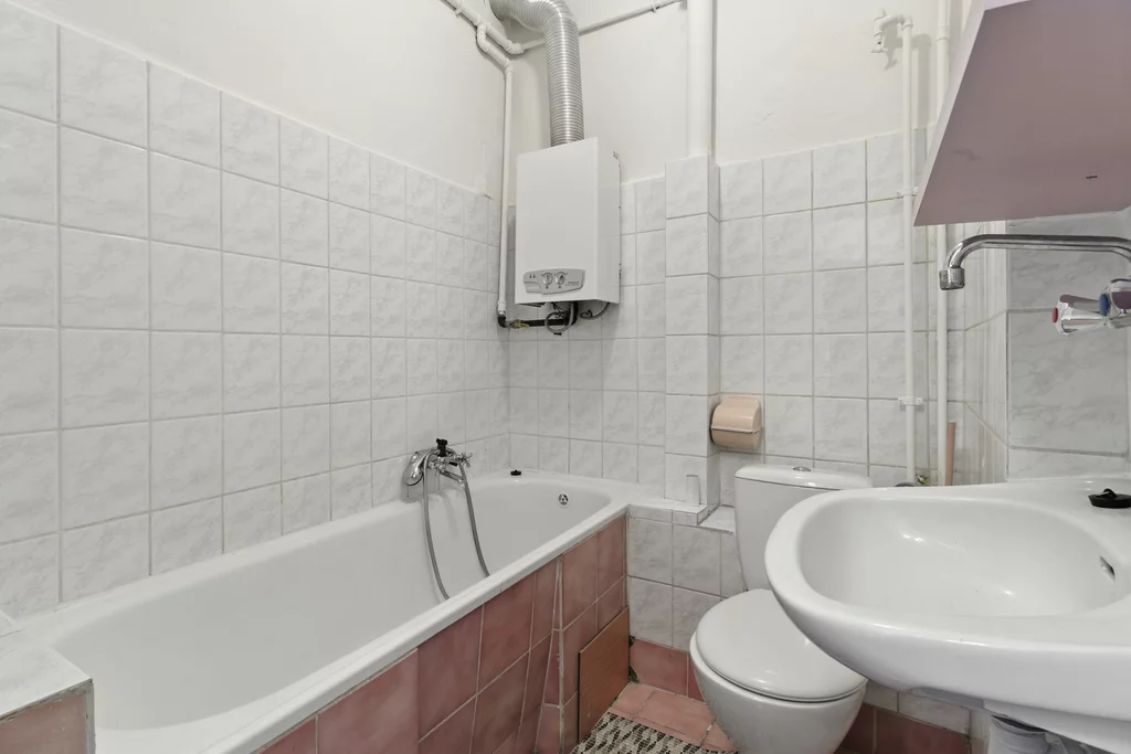 1 pokój, mieszkanie 24,70 m², piętro 4, oferta nr , 52588/2089/OMW, Kielce, KSM, Zagórska