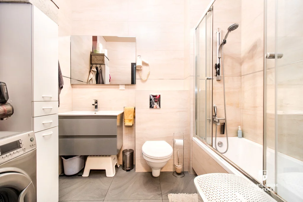 2 pokoje, mieszkanie 38,00 m², piętro 5, oferta nr , 25334/2089/OMS, Kraków, Stare Miasto, Stare Miasto, Rakowicka