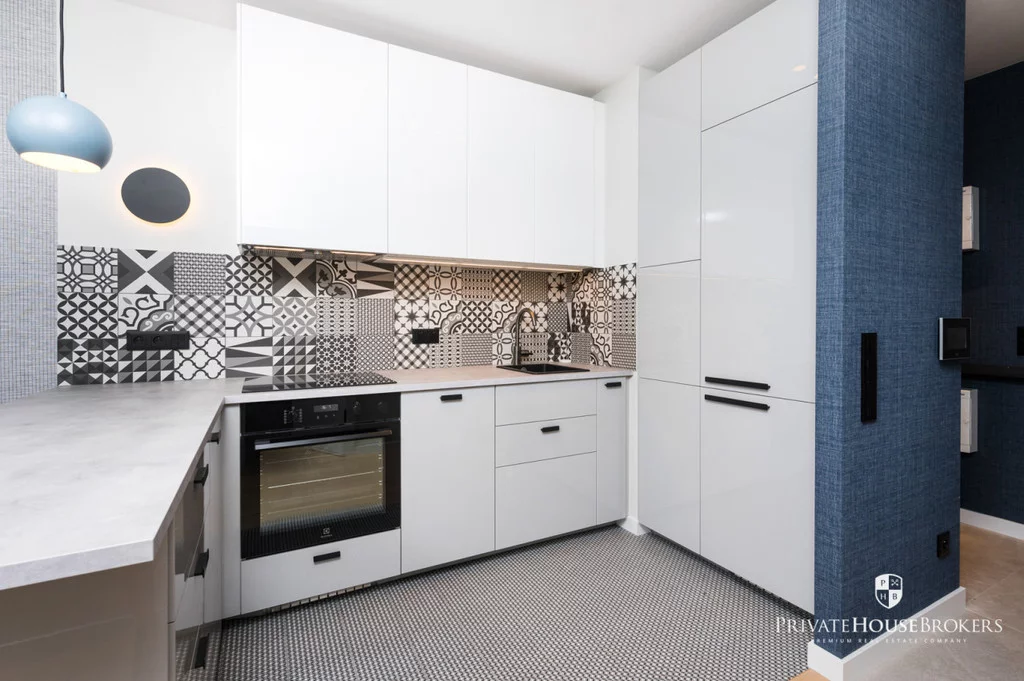 2 pokoje, mieszkanie 37,51 m², piętro 7, oferta nr , 52899/2089/OMW, Kraków, Dębniki, Barska