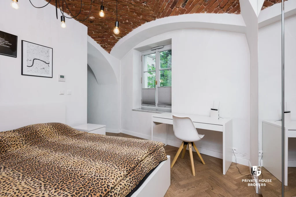 2 pokoje, mieszkanie 37,00 m², parter, oferta nr , 53412/2089/OMW, Kraków, Stare Miasto, Stare Miasto, Koletek