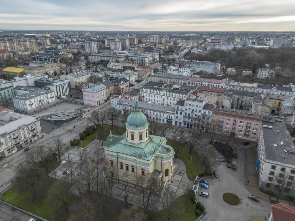 2 pokoje, mieszkanie 54,00 m², piętro 1, oferta nr , 50922/2089/OMW, Radom, Śródmieście, Plac Konstytucji 3 Maja