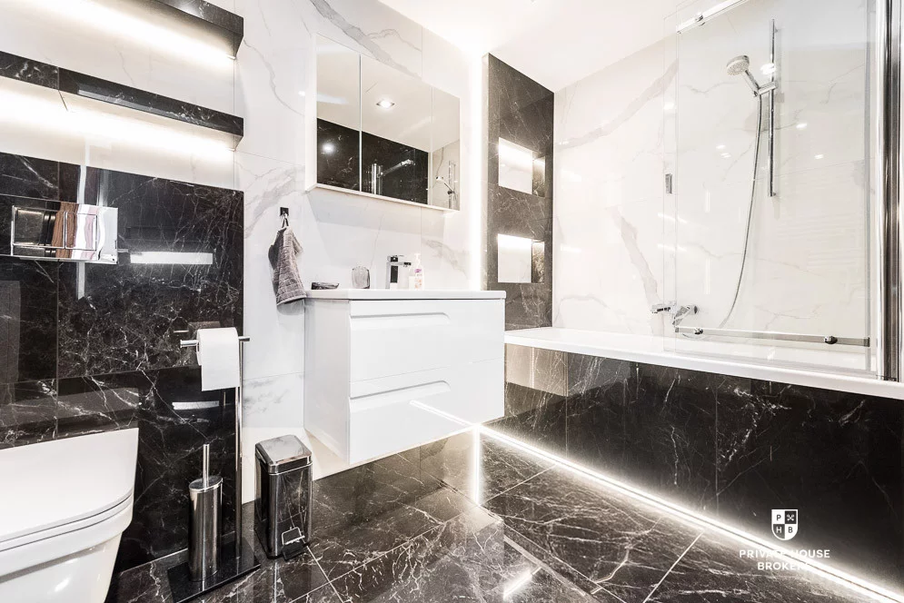 2 pokoje, apartament 50,00 m², piętro 3, oferta nr , 52095/2089/OMW, Kraków, Stare Miasto, Stare Miasto, Sukiennicza