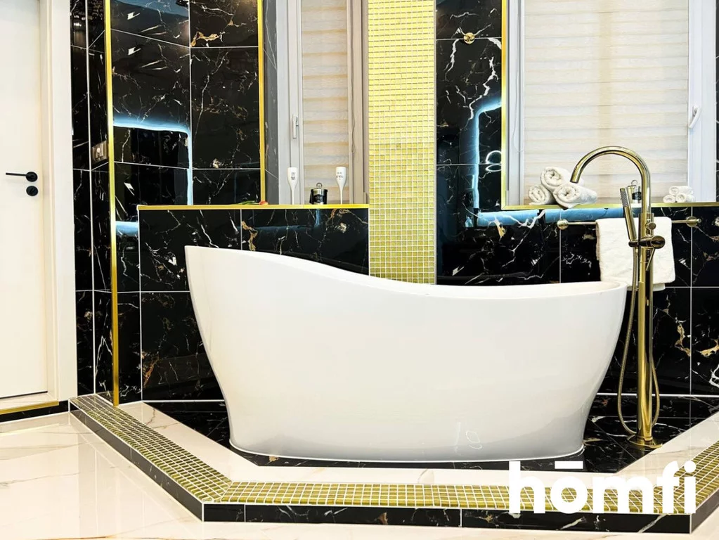 3 pokoje, mieszkanie 106,60 m², piętro 1, oferta nr , 22611/2089/OMS, Zabrze, Centrum Południe, Centrum Południe, Marcina Lutra