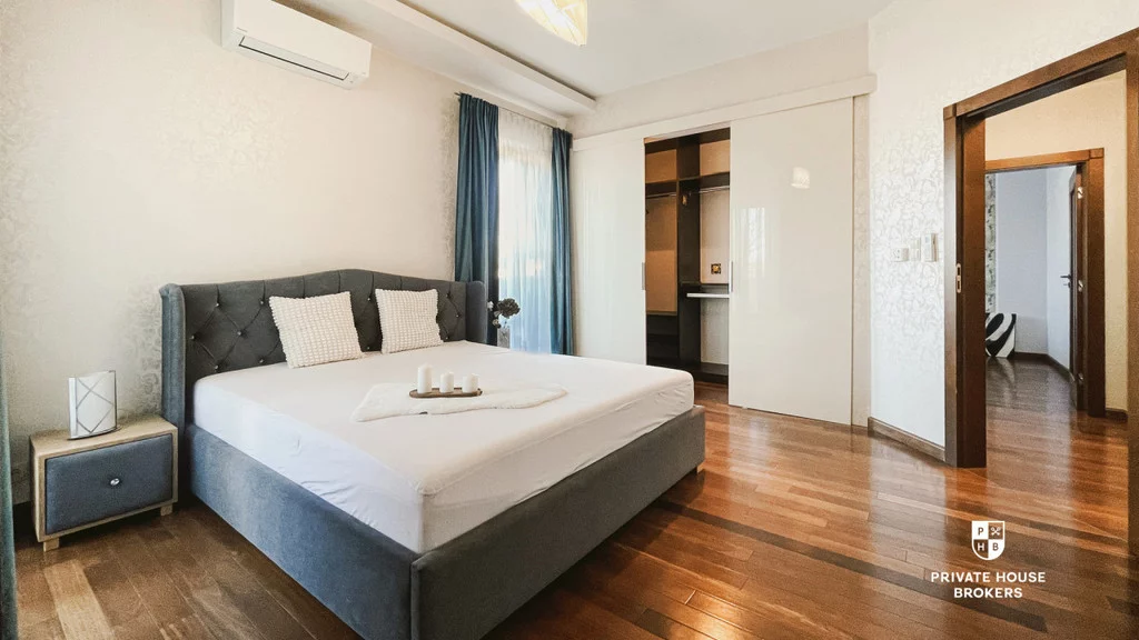3 pokoje, mieszkanie 135,00 m², piętro 5, oferta nr , 24476/2089/OMS, Kraków, Stare Miasto, Śródmieście, Napoleona Cybulskiego