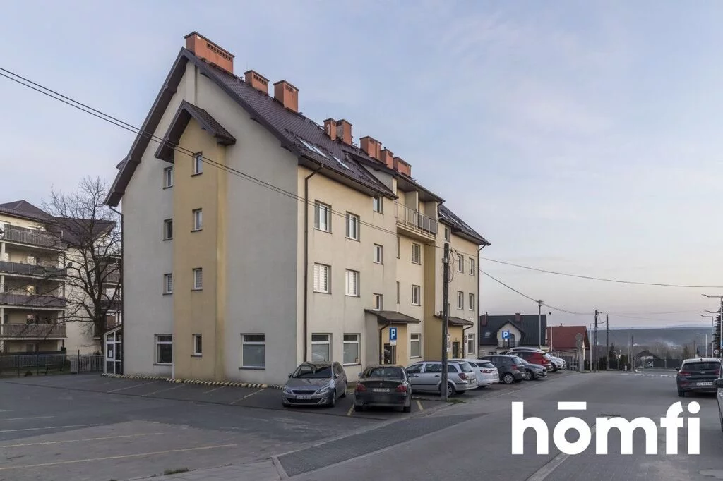 3 pokoje, mieszkanie 60,00 m², piętro 3, oferta nr , 24660/2089/OMS, Starachowice, Witolda Lutosławskiego