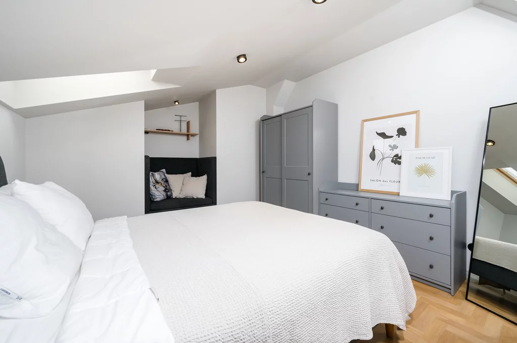 3 pokoje, mieszkanie 77,00 m², piętro 2, oferta nr , 53051/2089/OMW, Kraków, Stare Miasto, Stare Miasto, Józefa Dietla