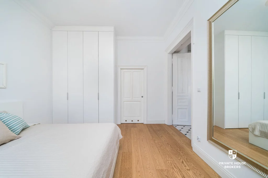3 pokoje, apartament 100,00 m², piętro 2, oferta nr , 52592/2089/OMW, Kraków, Stare Miasto, Śródmieście, Józefa Sarego