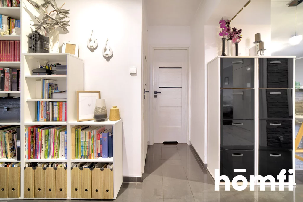 4 pokoje, mieszkanie 82,50 m², piętro 3, oferta nr , 24107/2089/OMS, Węgorzewo, Pionierów
