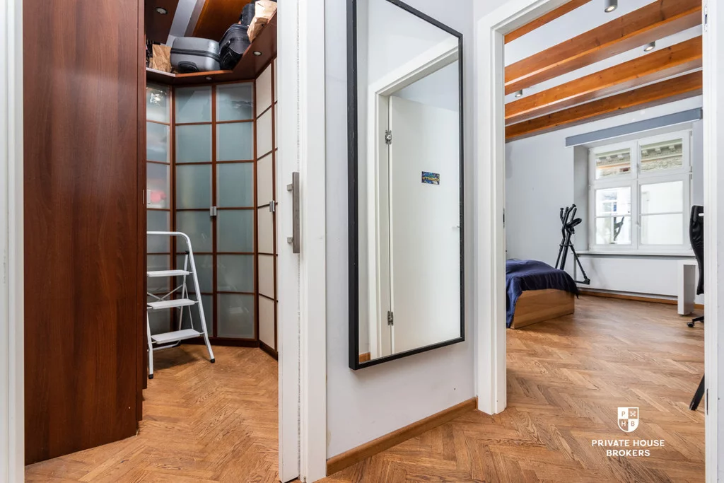 4 pokoje, mieszkanie 122,30 m², piętro 2, oferta nr , 22605/2089/OMS, Kraków, Stare Miasto, Stare Miasto, rynek Główny
