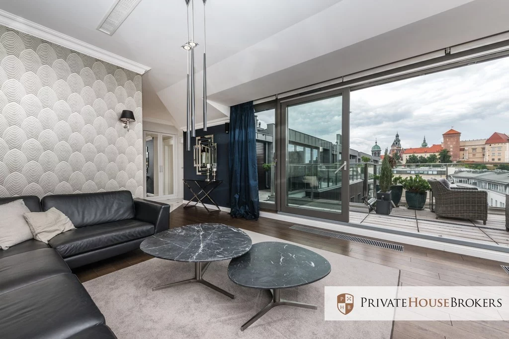 Mieszkanie czteropokojowe 137,00 m², Kraków, Stare Miasto, Sukiennicza, Wynajem