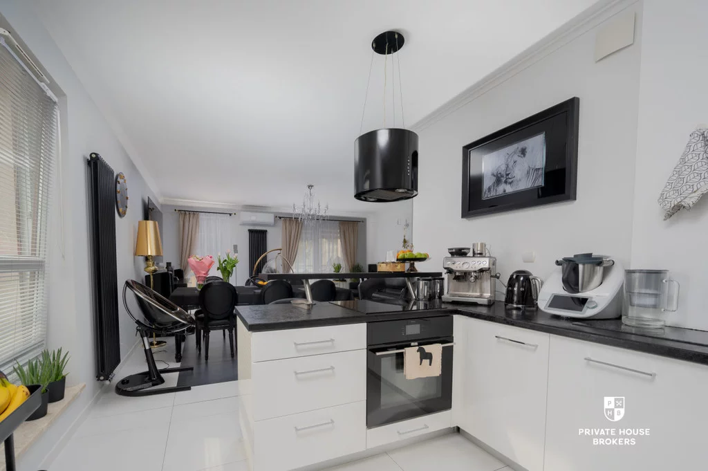 5 pokoi, apartament 134,27 m², piętro 1, oferta nr , 24459/2089/OMS, Kraków, Dębniki, ks. Stefana Pawlickiego
