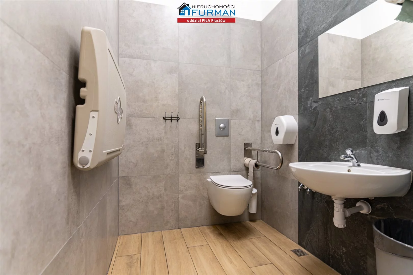 Obiekt 240,00 m², oferta nr , FRP-BS-197663, Wałcz