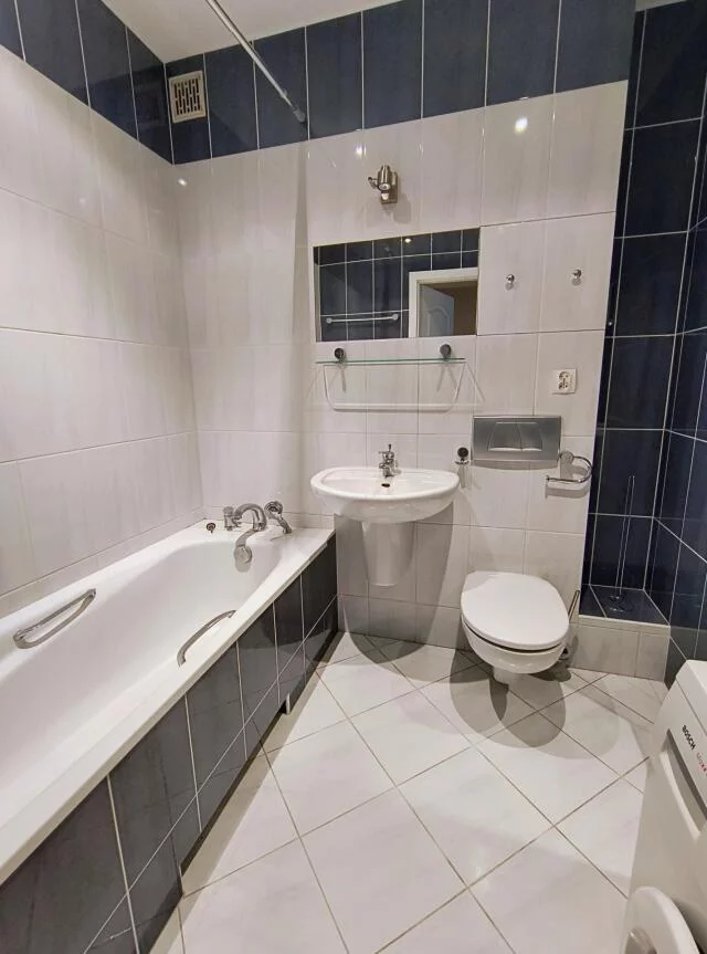 3 pokoje, mieszkanie 65,00 m², parter, oferta nr , 1659, Łódź, Łagiewnicka