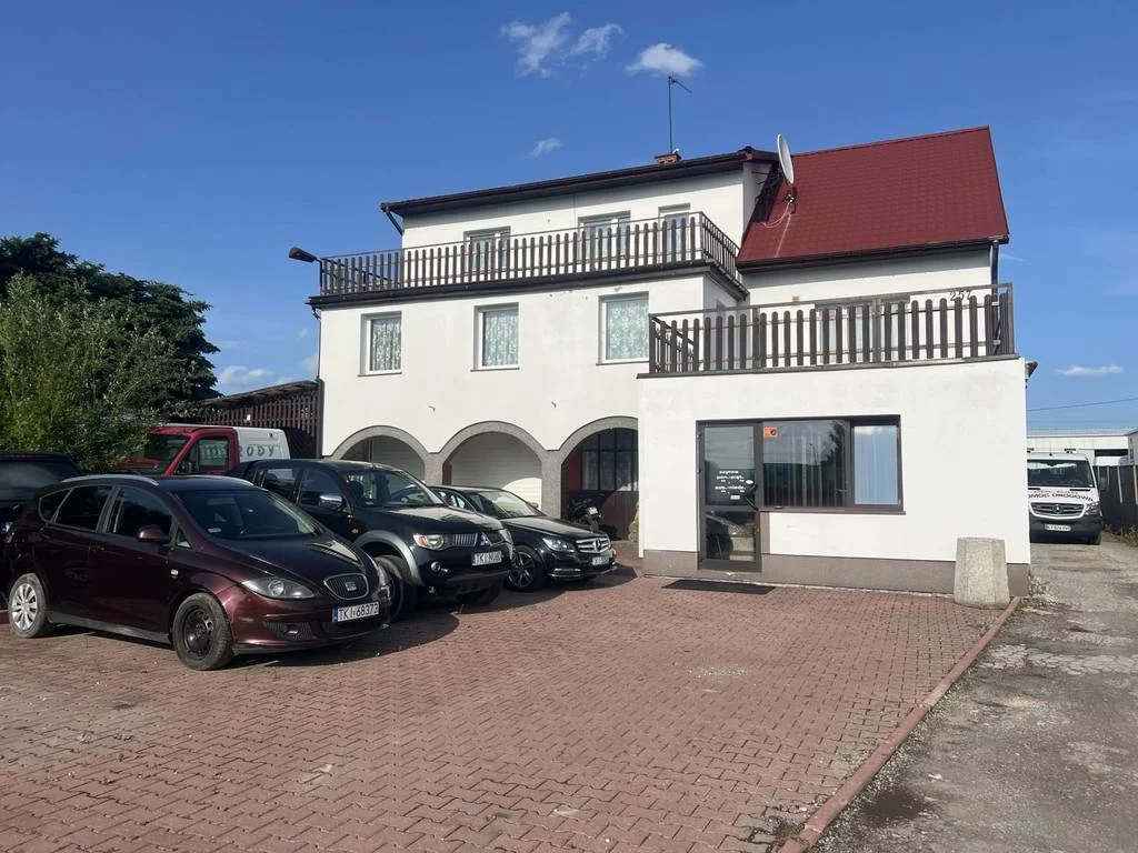 Domy 8810/3186/ODS Kielce Księdza Piotra Ściegiennego