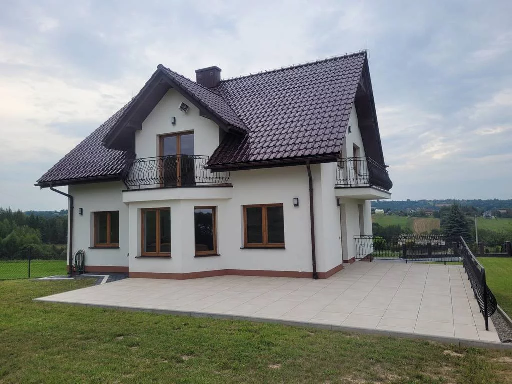 Dom i rezydencja na sprzedaż, 173,00 m², oferta nr 8392/3186/ODS