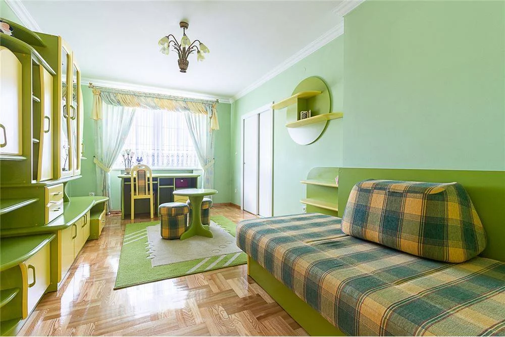 Dom 650,00 m², oferta nr , 8863/3186/ODS, Klikuszowa