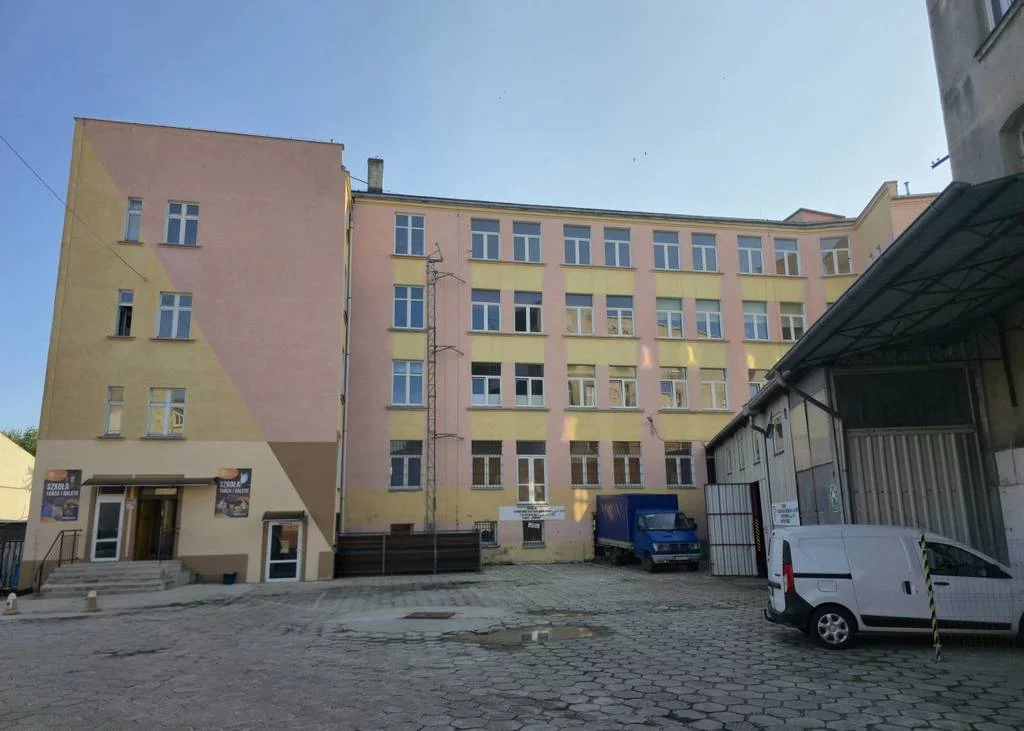 Lokal użytkowy 2 950,00 m², oferta nr , 10276/3186/OOS, Brzeg, Łokietka