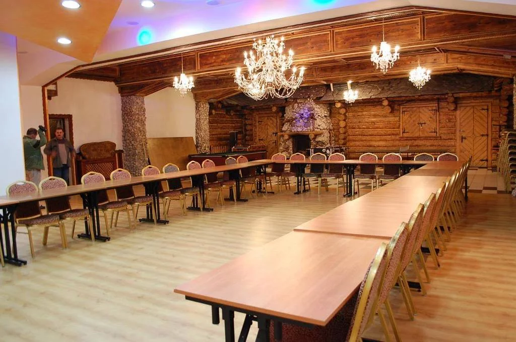 Lokal użytkowy 4 462,00 m², oferta nr , 10282/3186/OOS, Wisła, Wyzwolenia