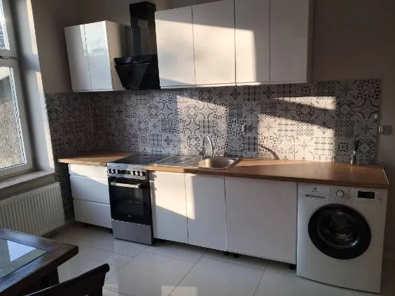 Mieszkanie jednopokojowe 32,00 m², Bielsko-Biała, Cieszyńska, Wynajem