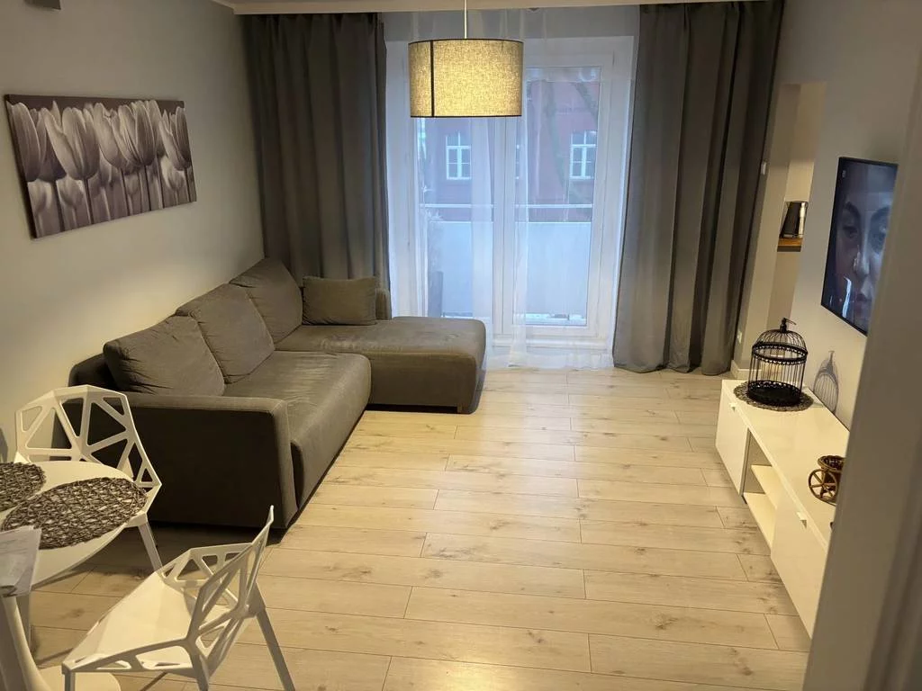 Mieszkanie dwupokojowe 45,40 m², Poznań, Tadeusza Kościuszki, Sprzedaż