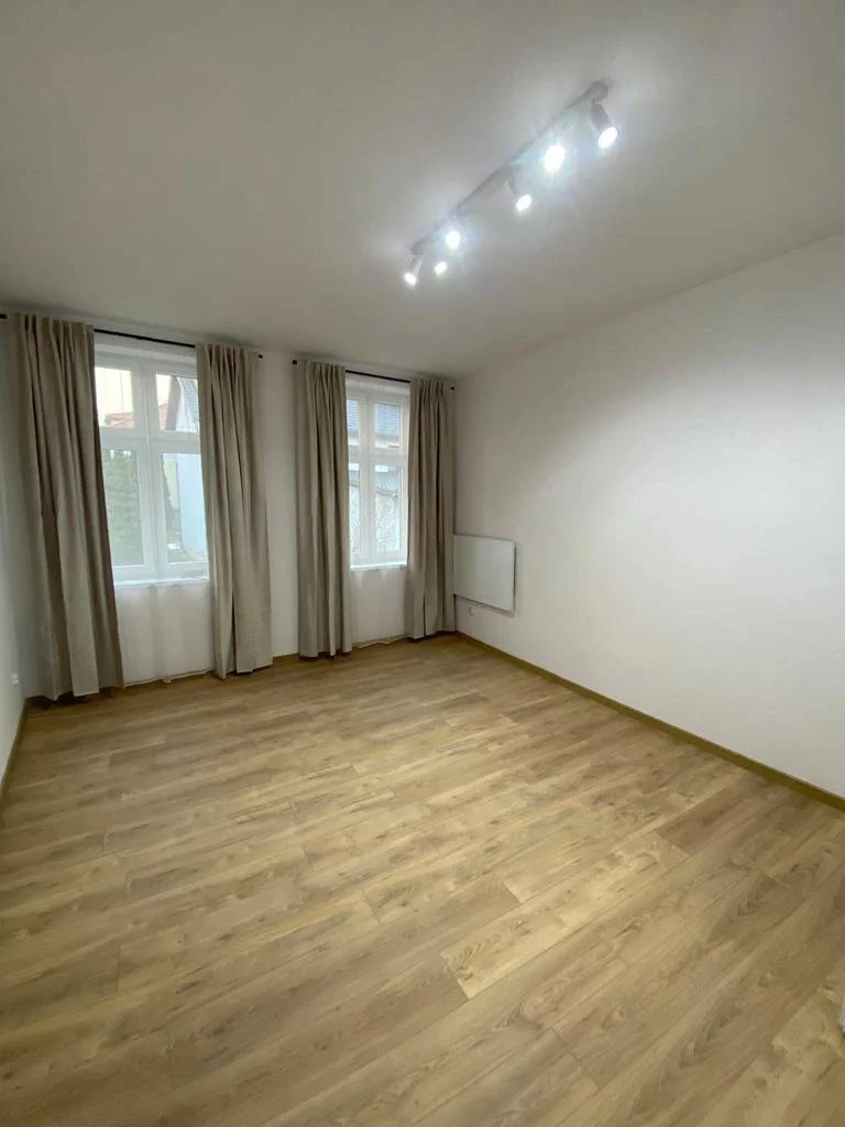 2 pokoje, mieszkanie 42,00 m², piętro 1, oferta nr , 11736/3186/OMS, Węgrzce Wielkie