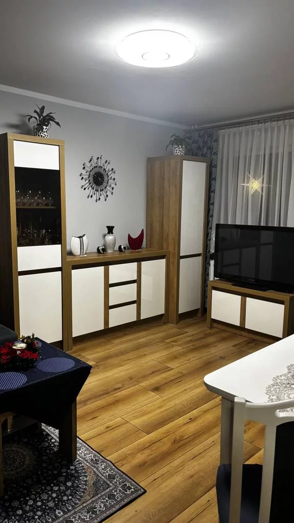 Mieszkanie trzypokojowe 55,60 m², Zgorzelec, Jarosława Iwaszkiewicza, Sprzedaż