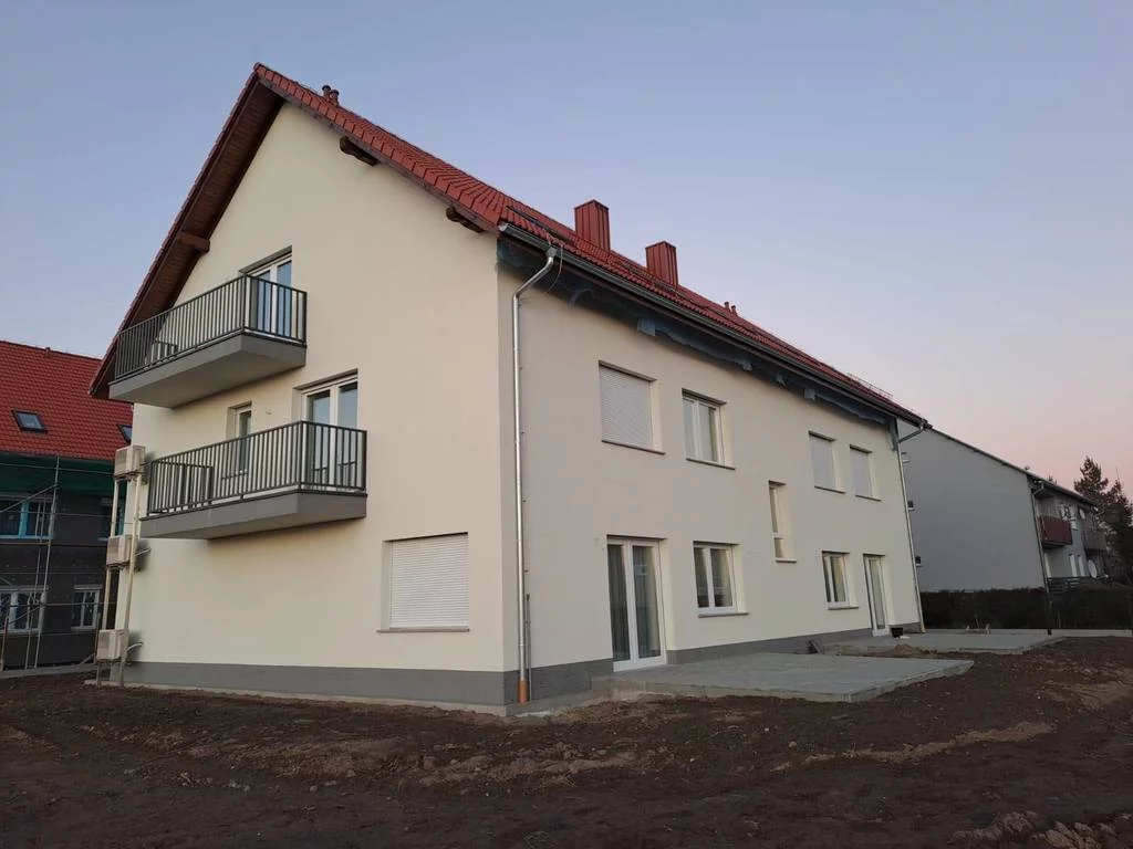 Mieszkanie trzypokojowe 72,09 m², Świdnica, Sprzedaż