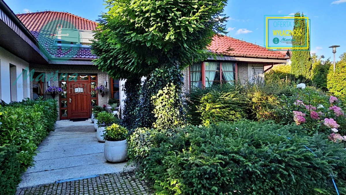 Dom 446,00 m², oferta nr , EC927843, Bolszewo