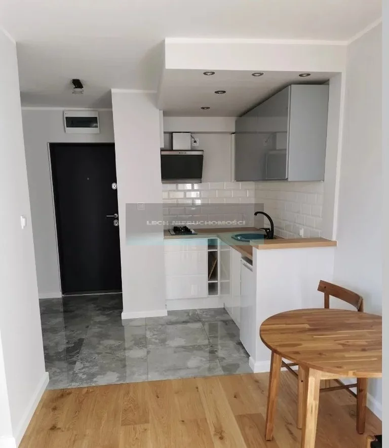 Apartament na sprzedaż, 28,00 m², 1 pokój, piętro 5, oferta nr 50422/4508/OMS