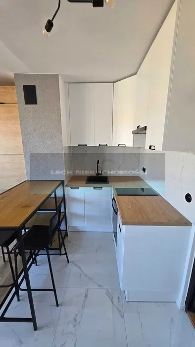 Apartament na sprzedaż, 27,50 m², 1 pokój, piętro 10, oferta nr 51050/4508/OMS