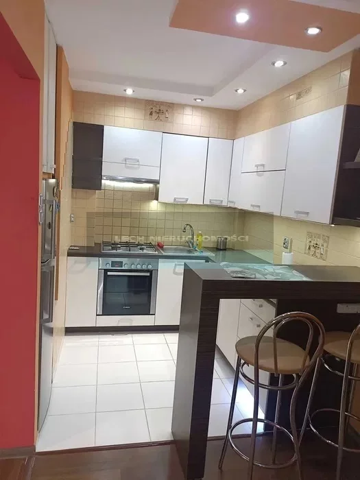 Apartamenty 52889/4508/OMS Warszawa Włochy 1 Sierpnia