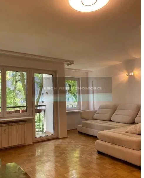 Apartamenty 54369/4508/OMS Warszawa Wola al. Jana Pawła II