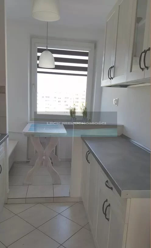 Mieszkanie dwupokojowe 47,00 m², Warszawa, Bemowo, Legendy, Sprzedaż