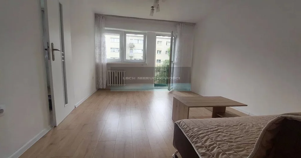Apartamenty 53544/4508/OMS Warszawa Włochy 1 Sierpnia
