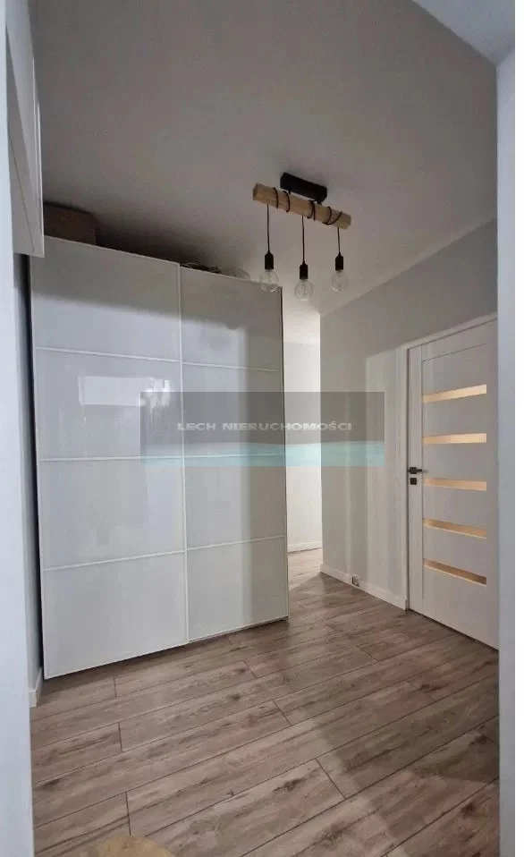 3 pokoje, mieszkanie 56,10 m², piętro 9, oferta nr , 54199/4508/OMS, Legionowo, Cypriana Kamila Norwida