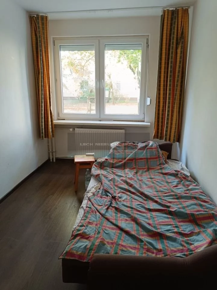 Mieszkanie na sprzedaż, 48,00 m², 3 pokoje, parter, oferta nr 49763/4508/OMS