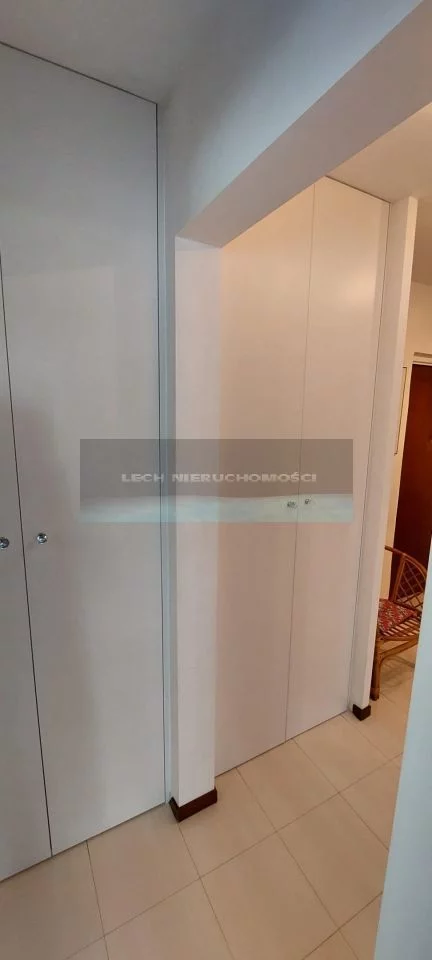 3 pokoje, mieszkanie 56,33 m², piętro 1, oferta nr , 51230/4508/OMS, Warszawa, Bielany, Bielany, Władysława Broniewskiego