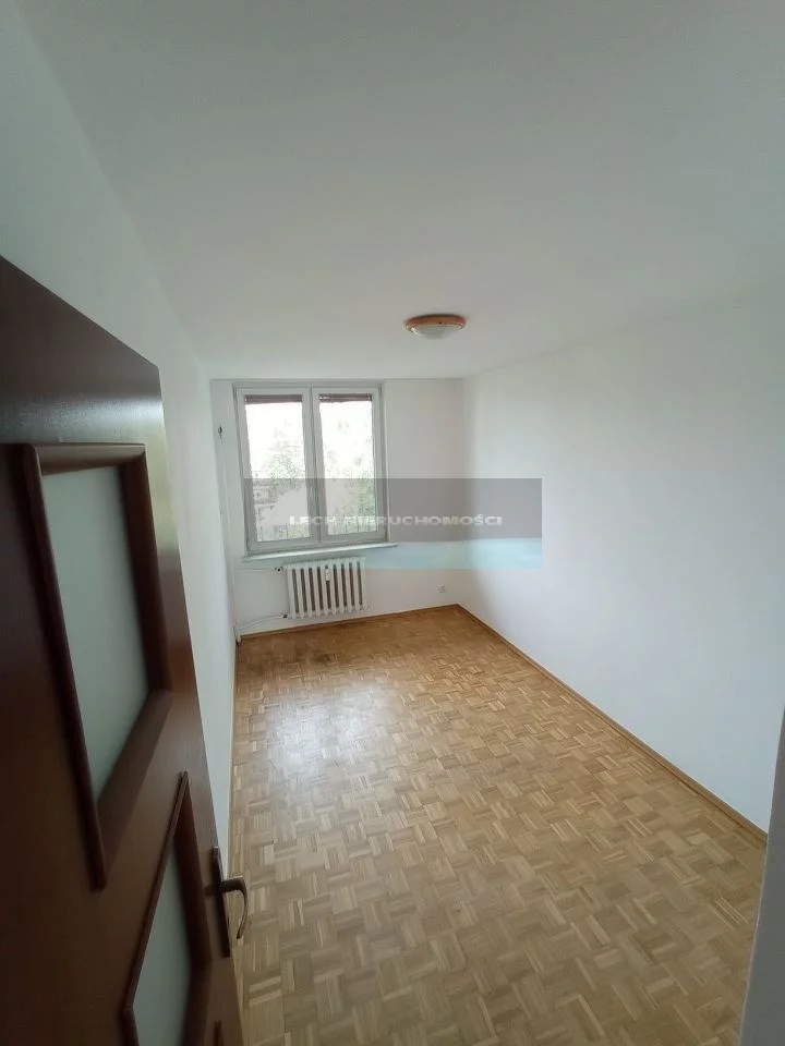 Apartamenty 53880/4508/OMS Warszawa Targówek Suwalska