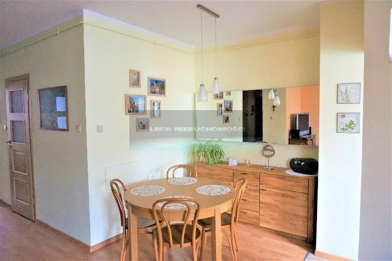 Apartament na sprzedaż, 104,00 m², 5 pokoi, piętro 3, oferta nr 49390/4508/OMS