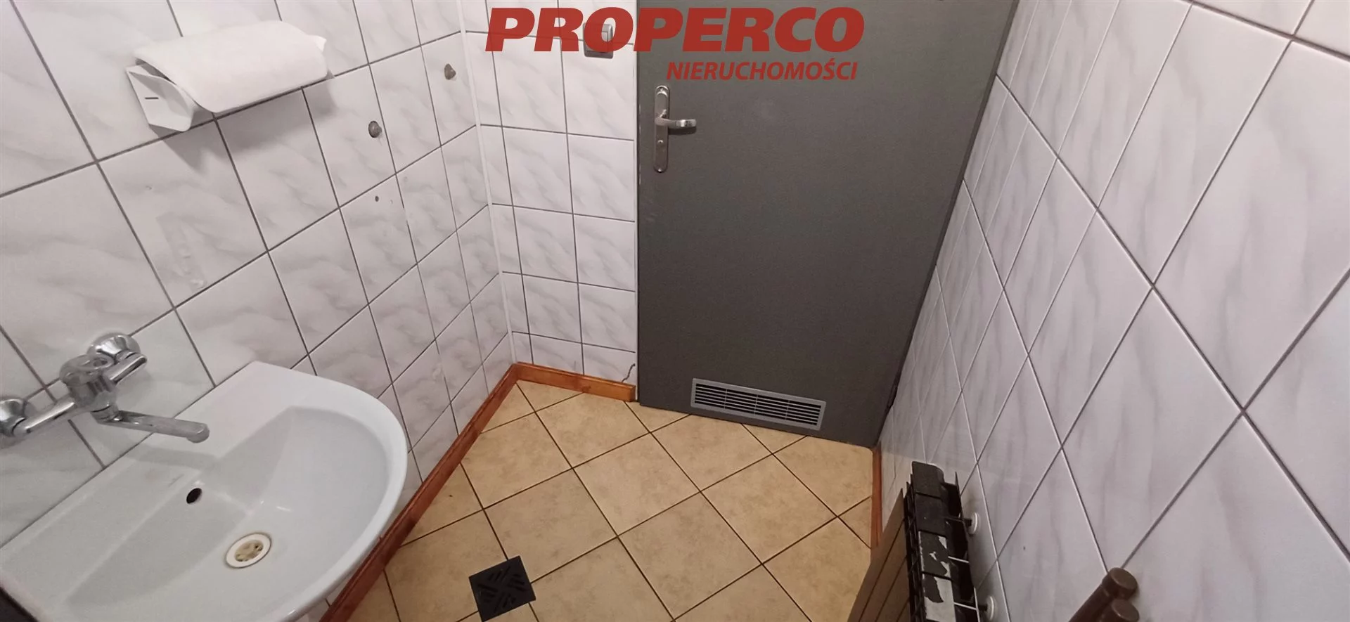 Lokal użytkowy 93,93 m², oferta nr , PRP-LW-74776, Ostrowiec Świętokrzyski, Jana Pawła II