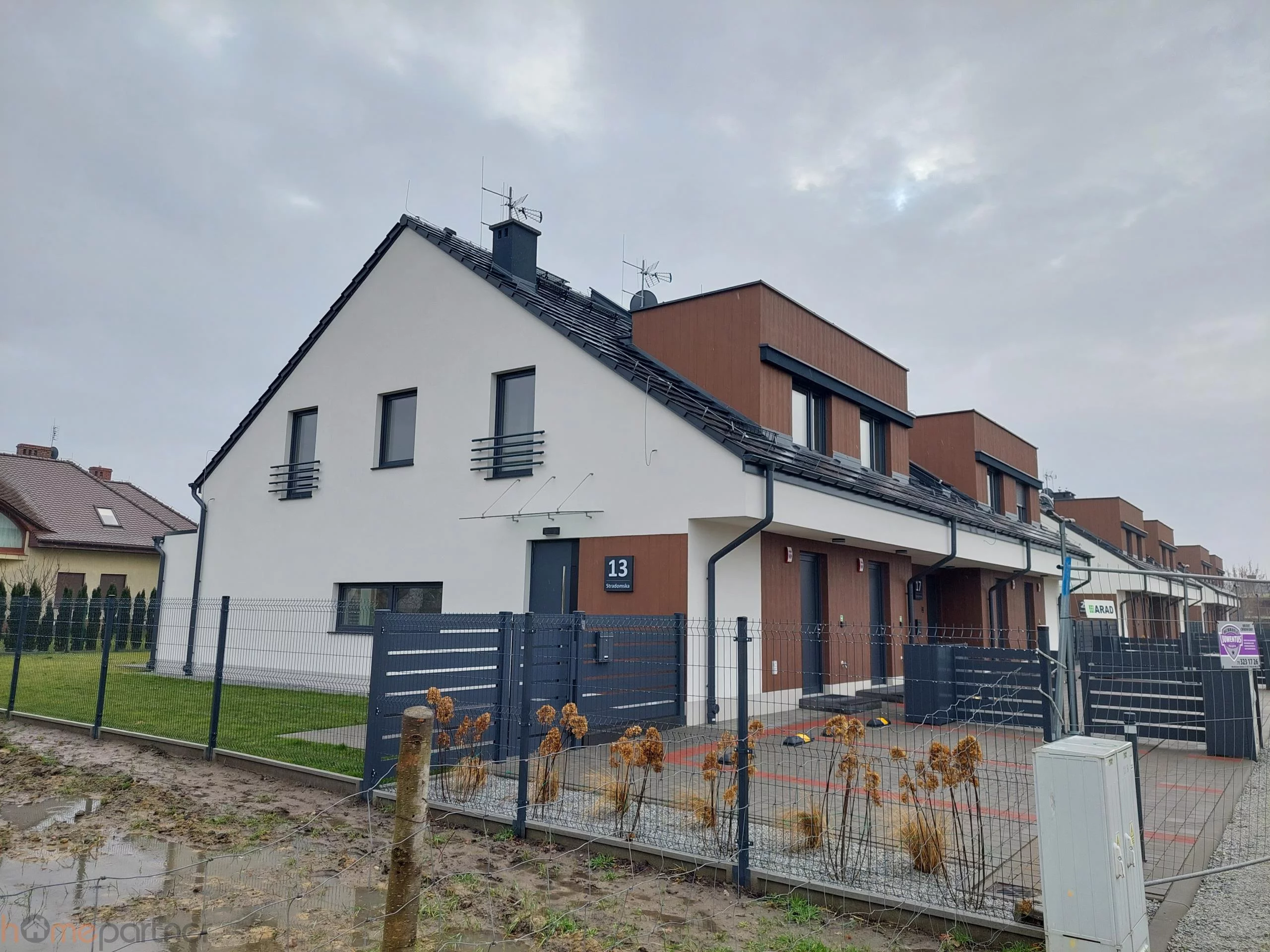 Domy 18864 Wrocław Psie Pole-Zawidawie Henryka Kamieńskiego